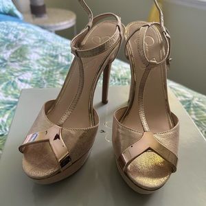 Jessica Simpson platform heels size 7.5